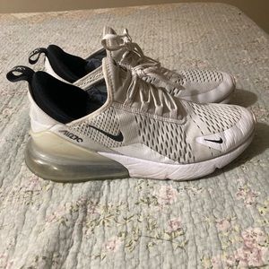 Nike Air Max 270